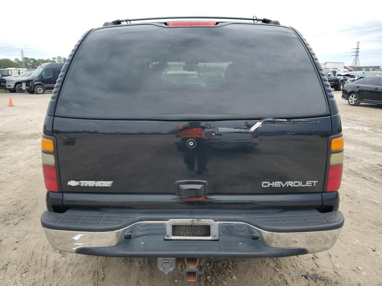 2004 CHEVROLET Tahoe