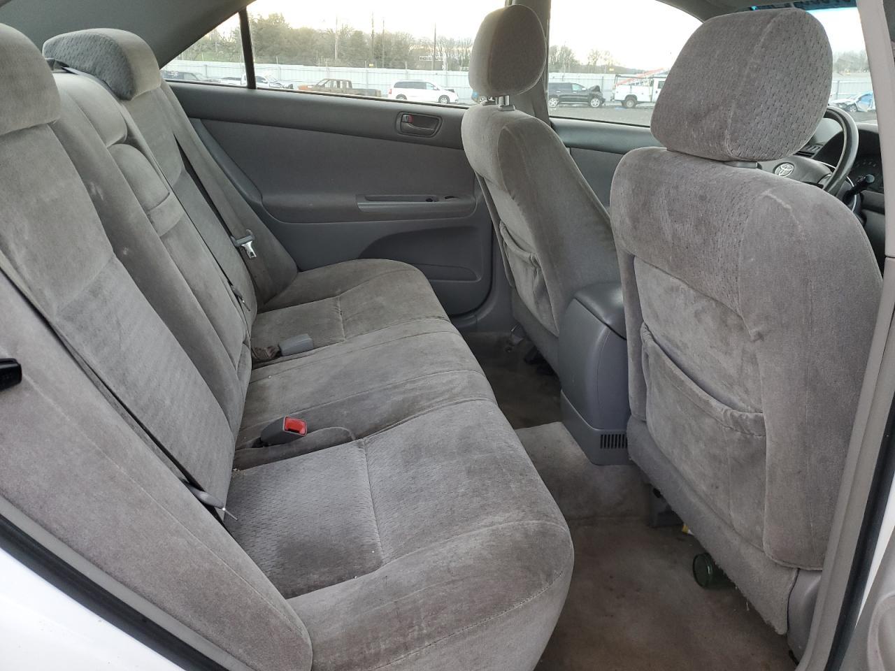 2004 TOYOTA CAMRY