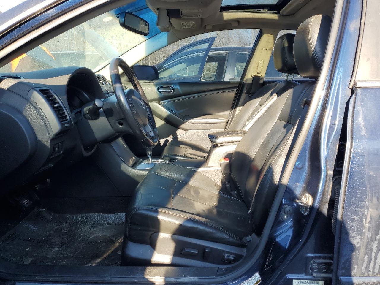 2010 NISSAN ALTIMA