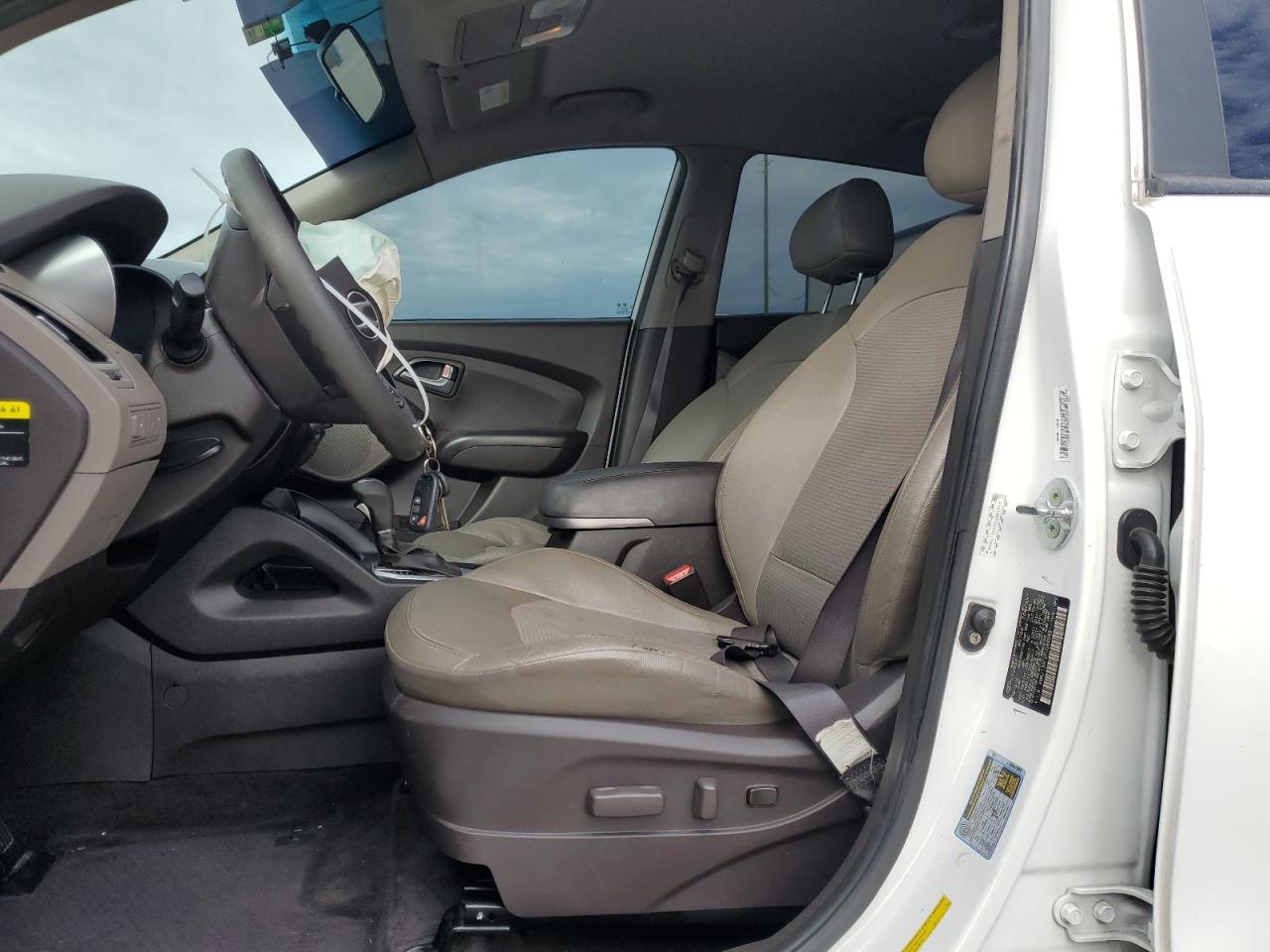 2015 HYUNDAI TUCSON