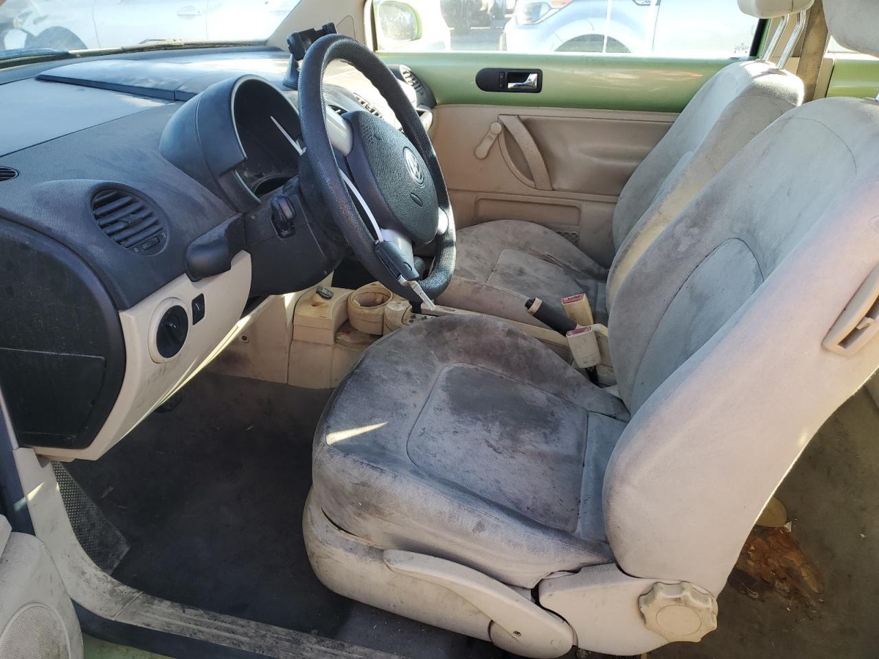 2002 VOLKSWAGEN Beetle