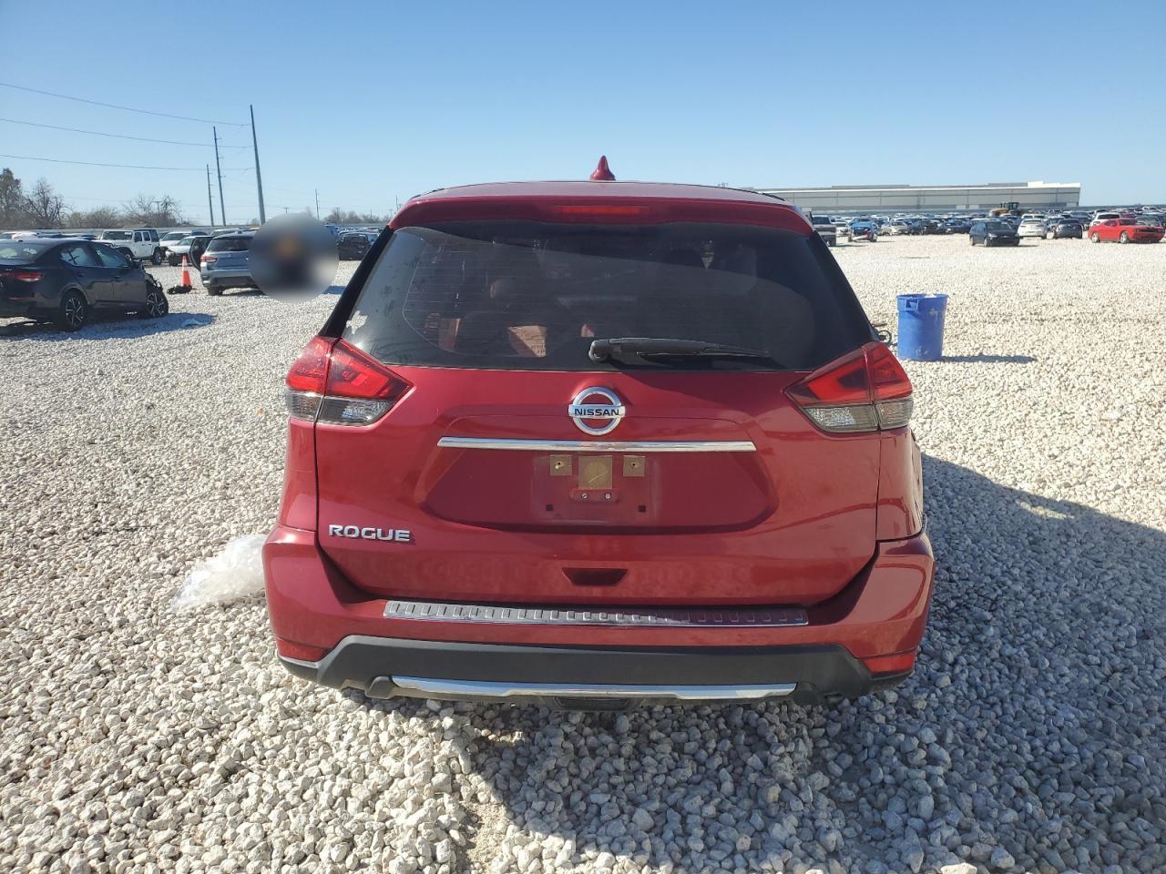 2017 NISSAN ROGUE