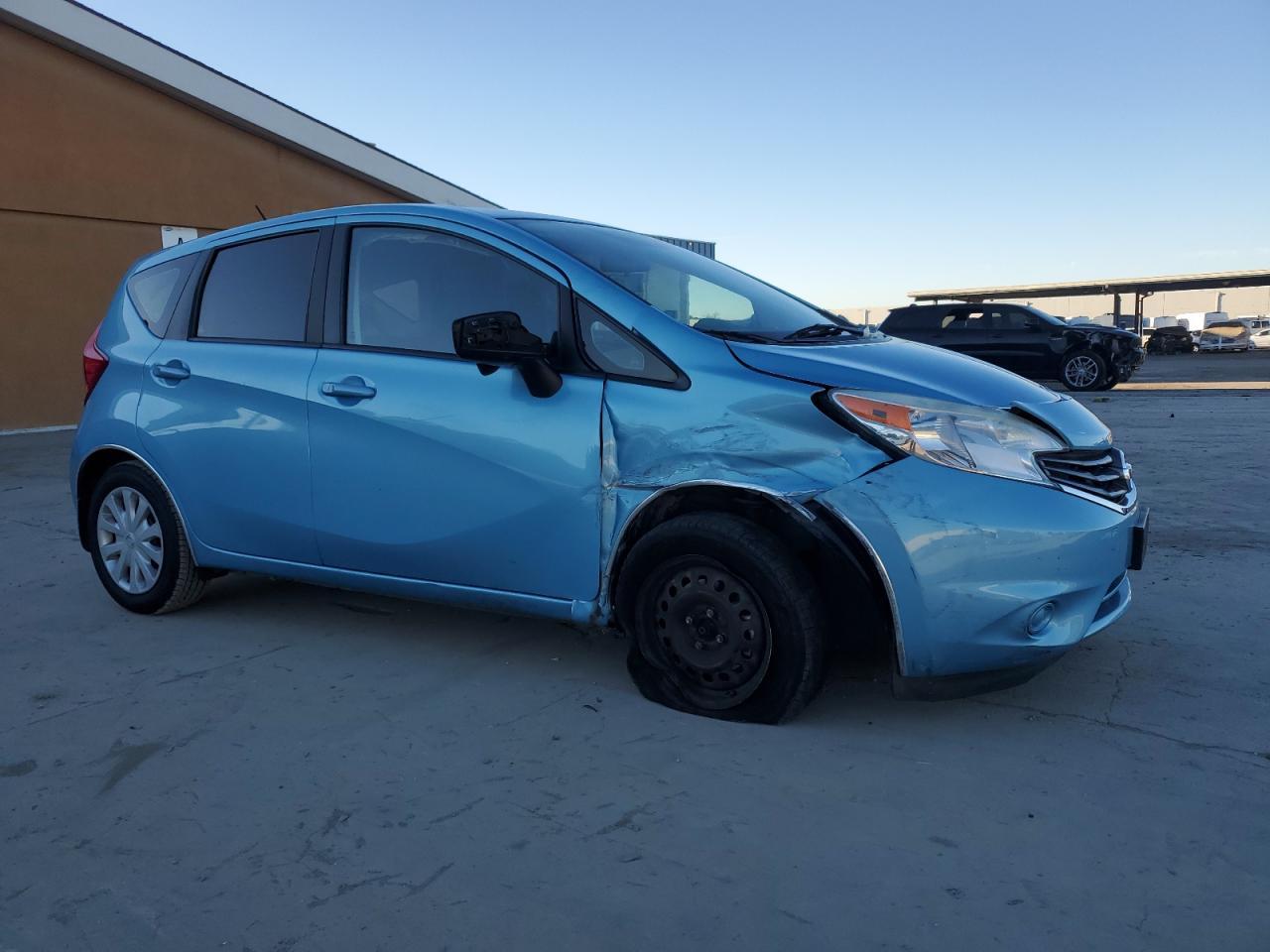 2015 NISSAN VERSA