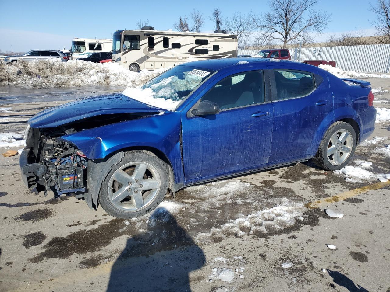 2014 DODGE Avenger