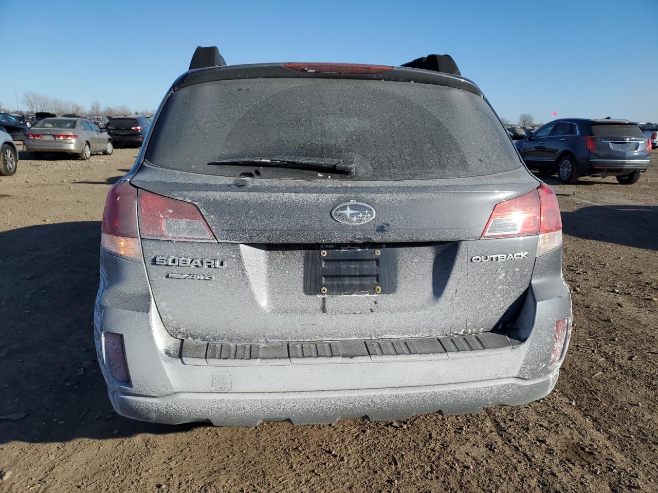 2013 SUBARU Outback