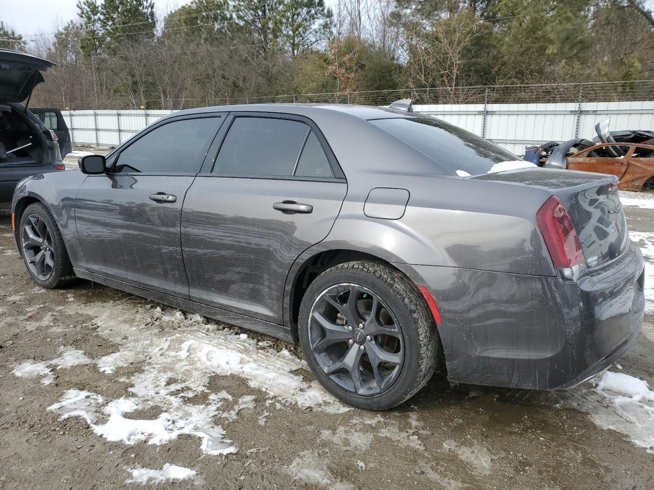 2021 CHRYSLER 300