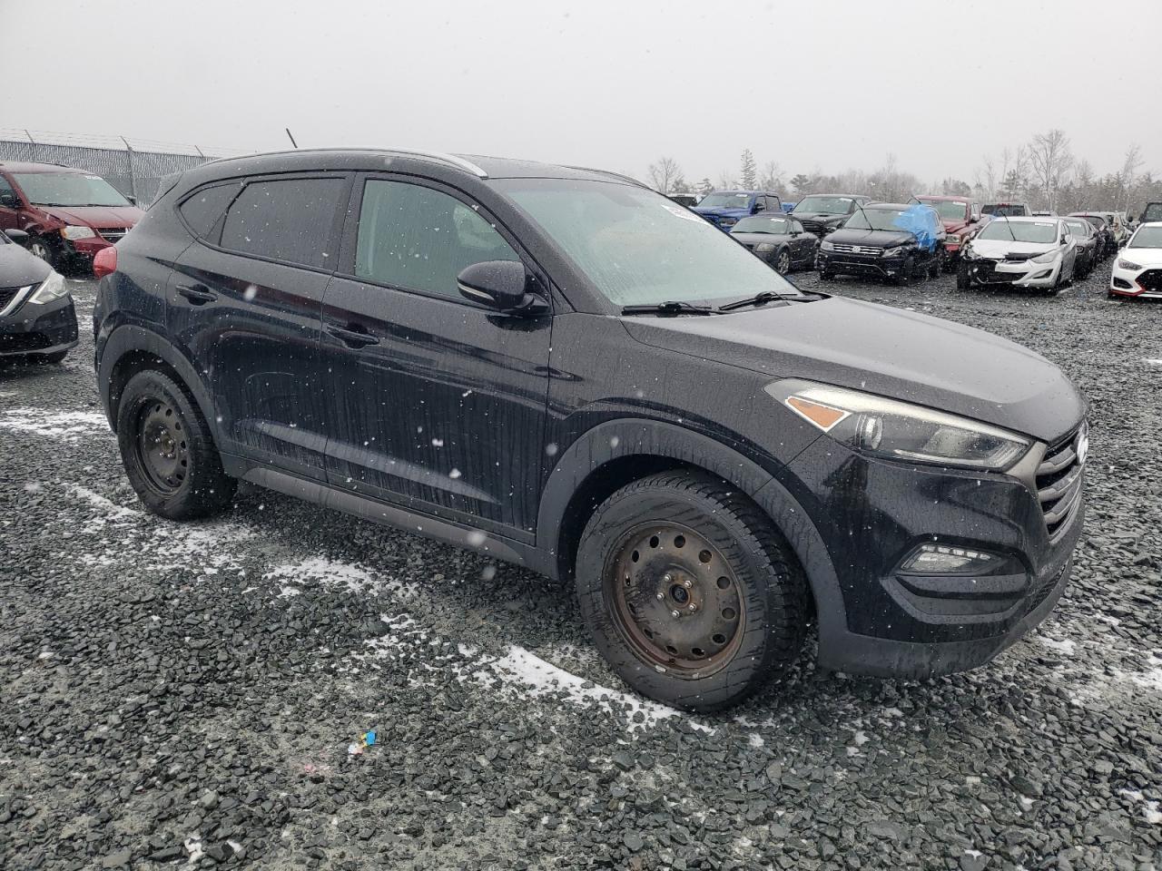 2016 HYUNDAI TUCSON