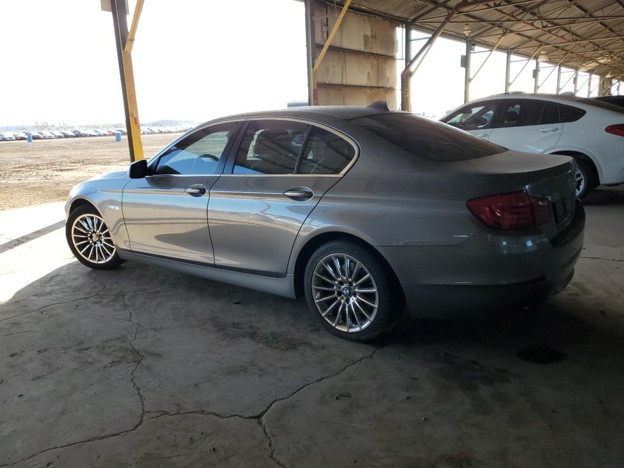 2011 BMW 5 series