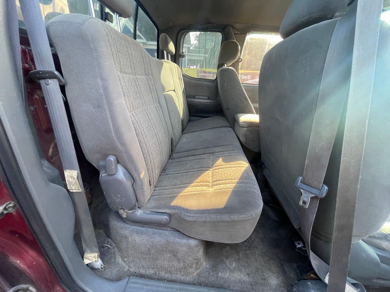 2004 TOYOTA TUNDRA