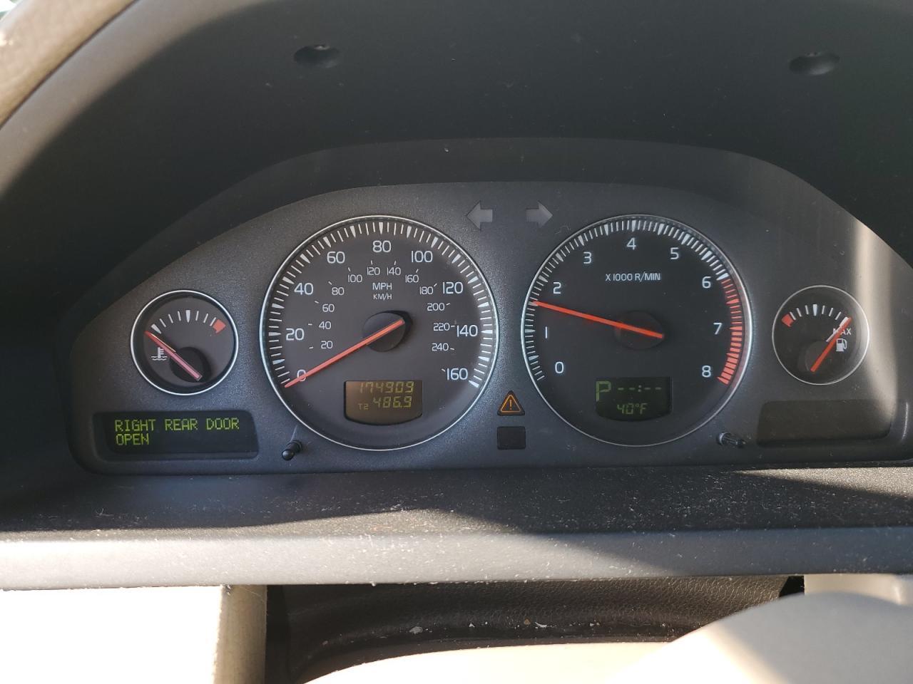 2006 VOLVO XC90