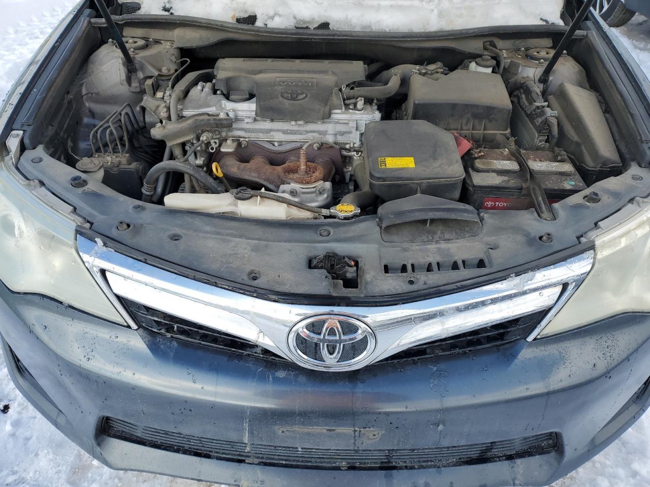 2012 TOYOTA CAMRY