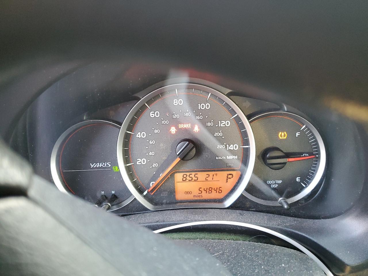 2012 TOYOTA YARIS