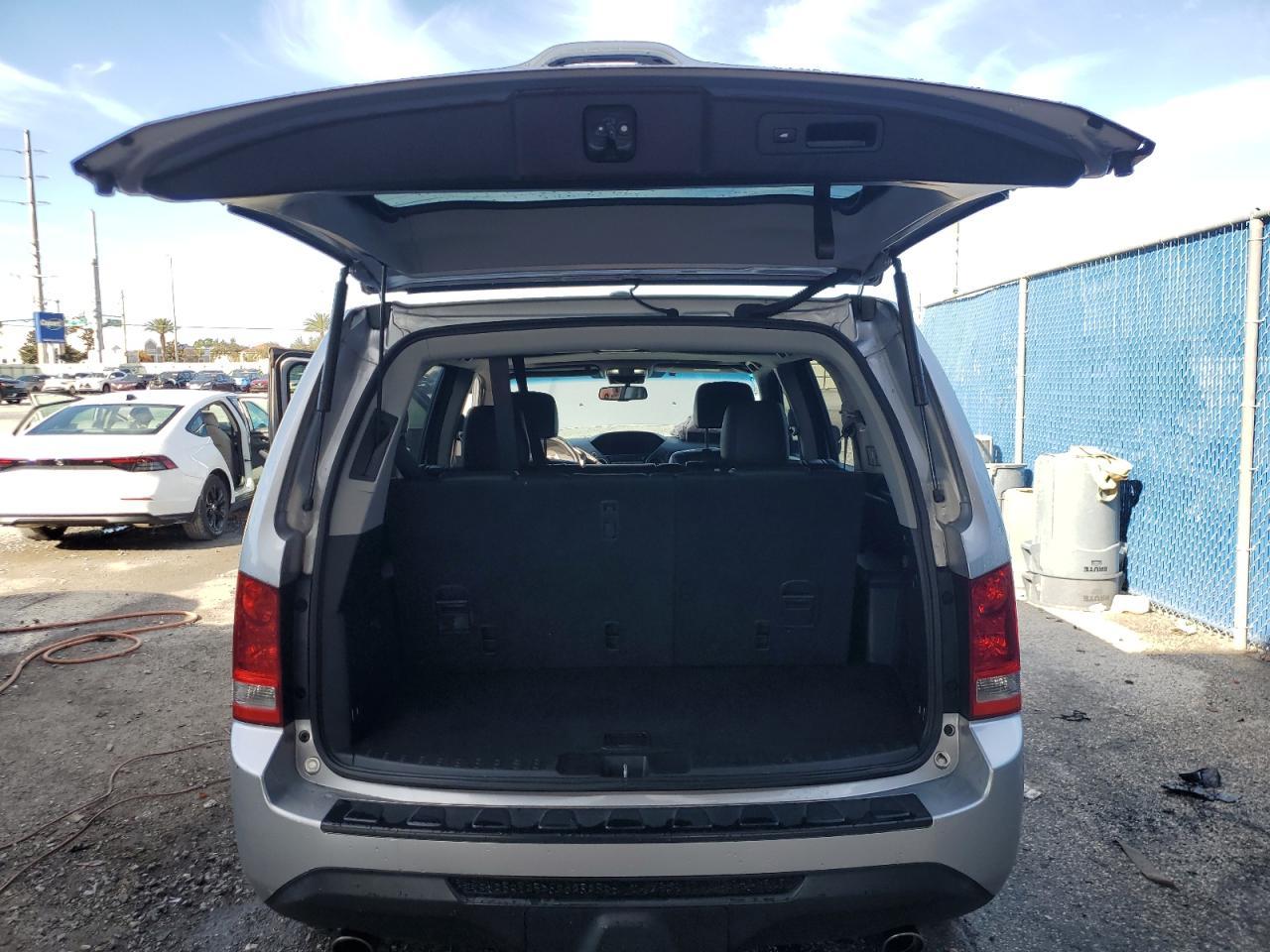 2015 HONDA PILOT