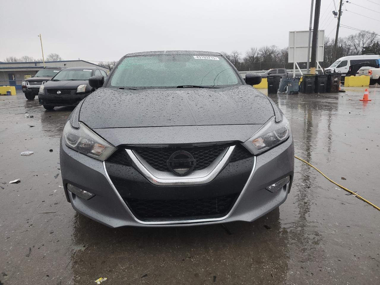 2017 NISSAN Maxima