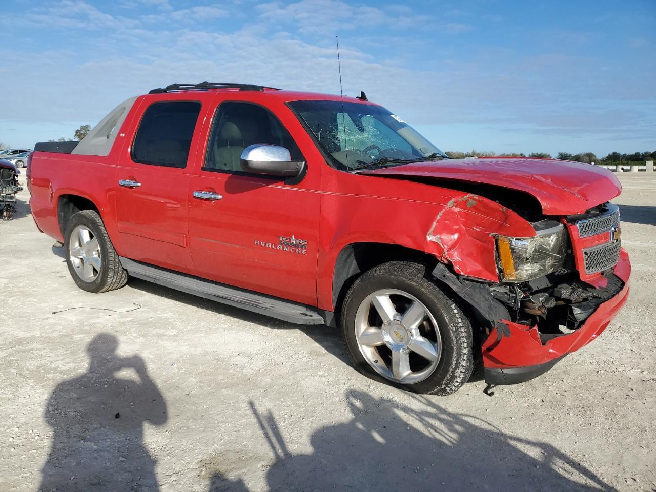 2011 CHEVROLET Avalanche