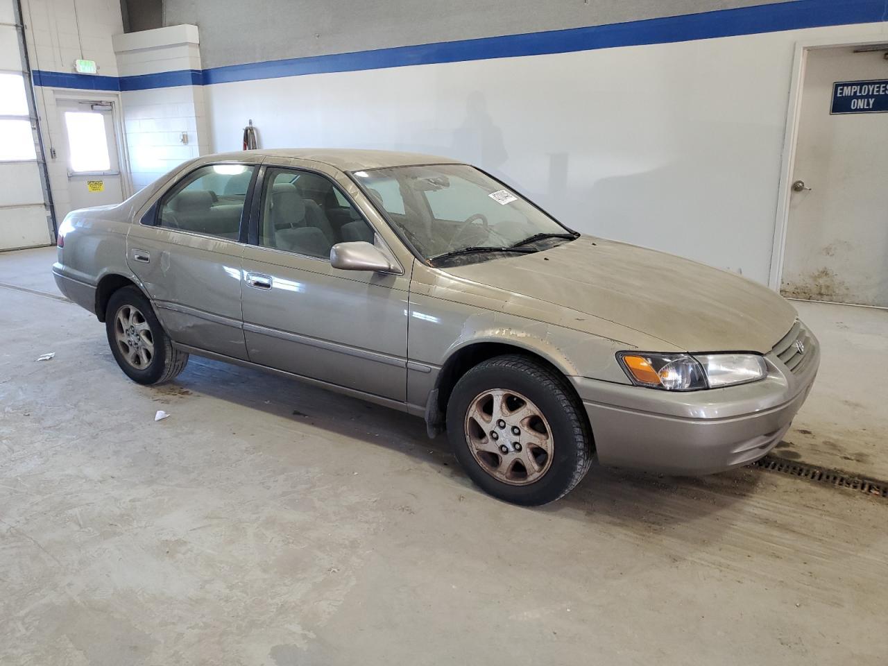 1999 TOYOTA CAMRY