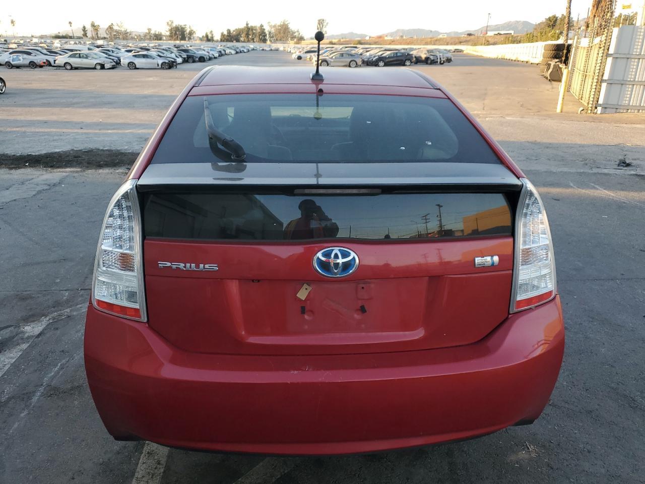 2010 TOYOTA PRIUS