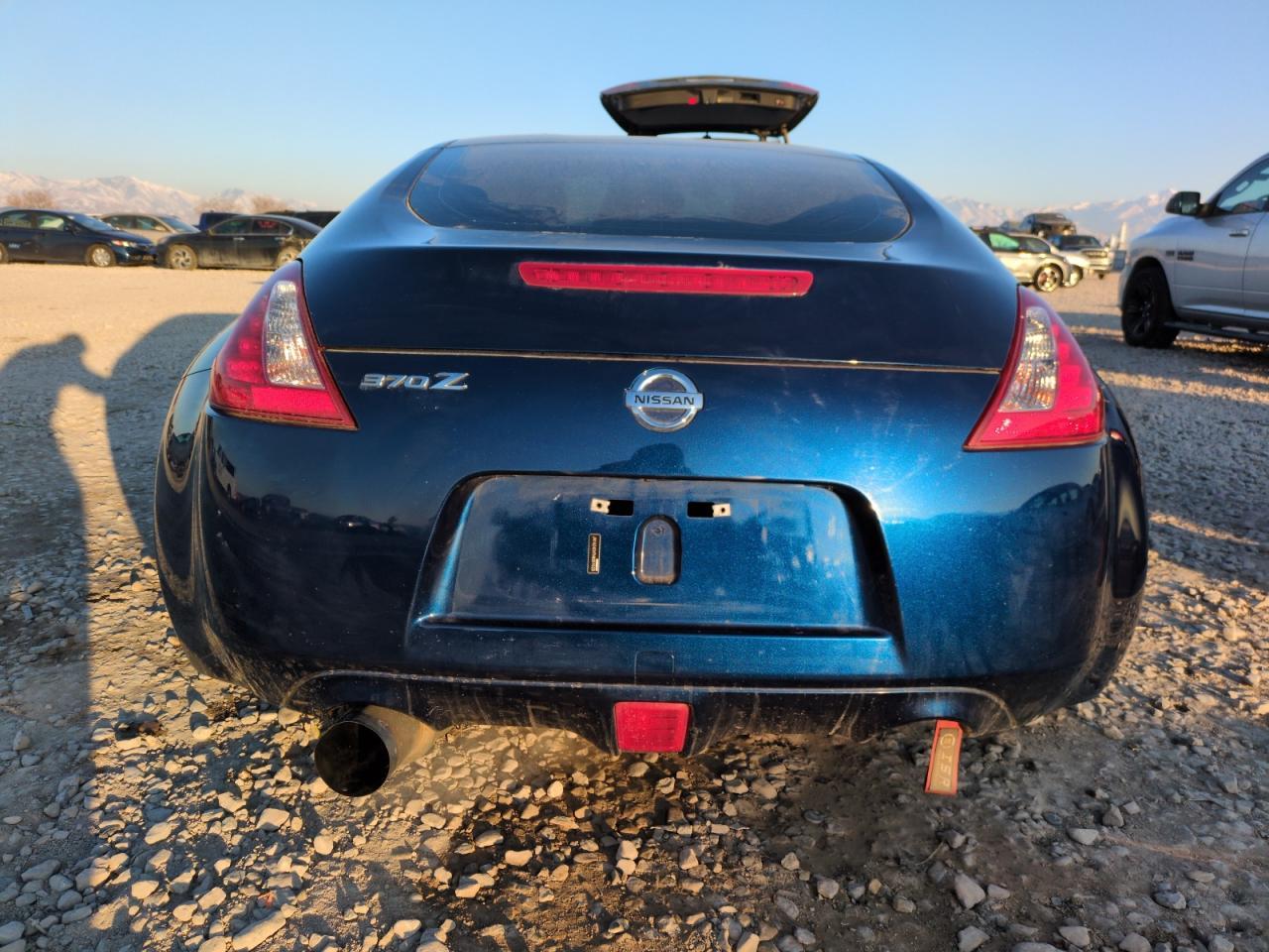 2017 NISSAN 370Z