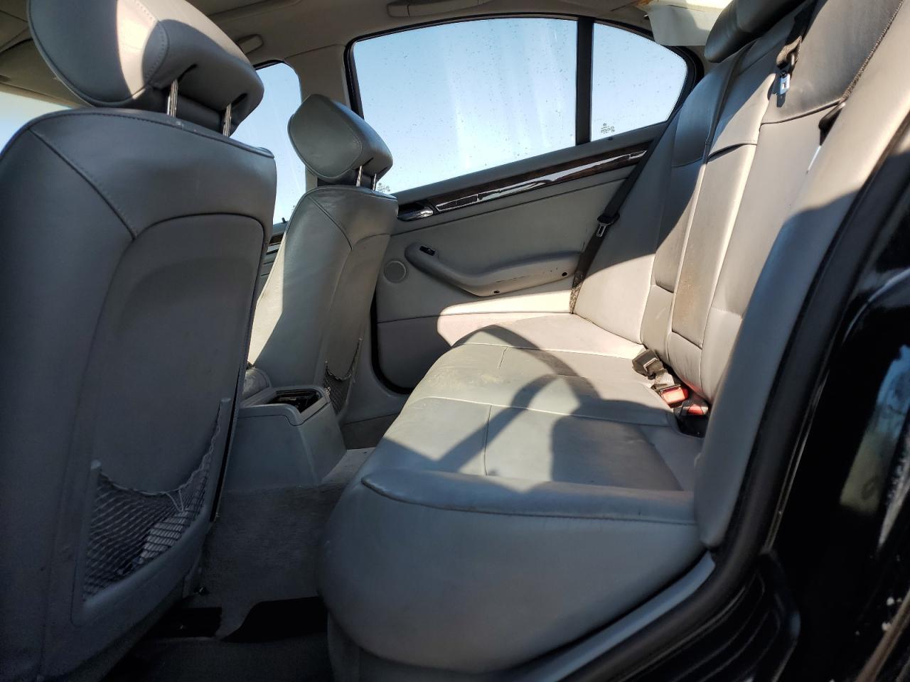 2004 BMW 3 SERIES