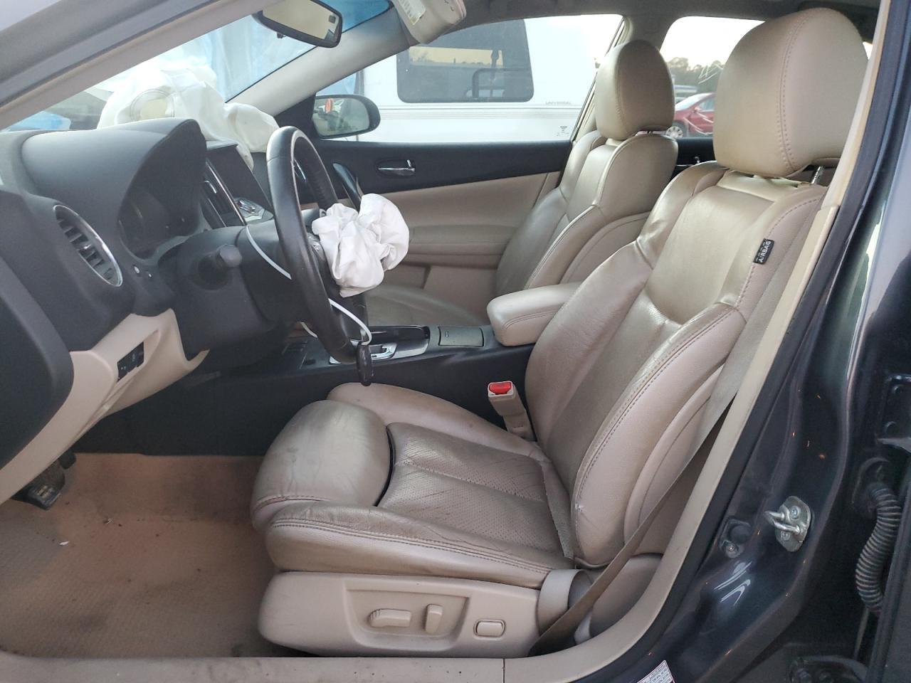 2012 NISSAN Maxima