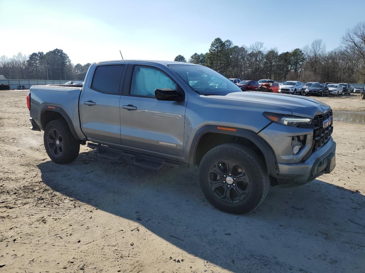 2023 GMC CANYON