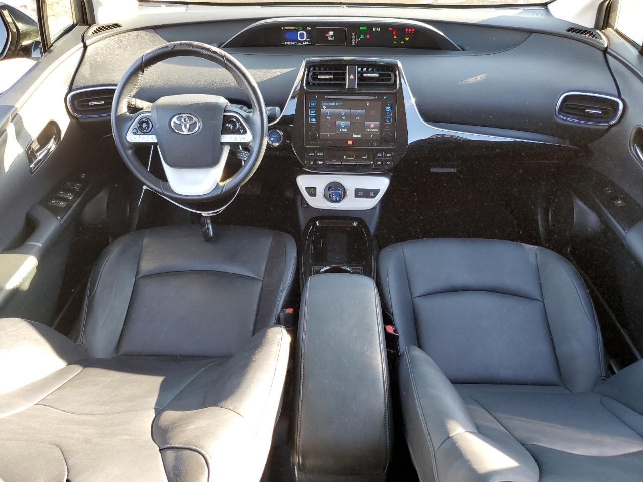 2017 TOYOTA PRIUS