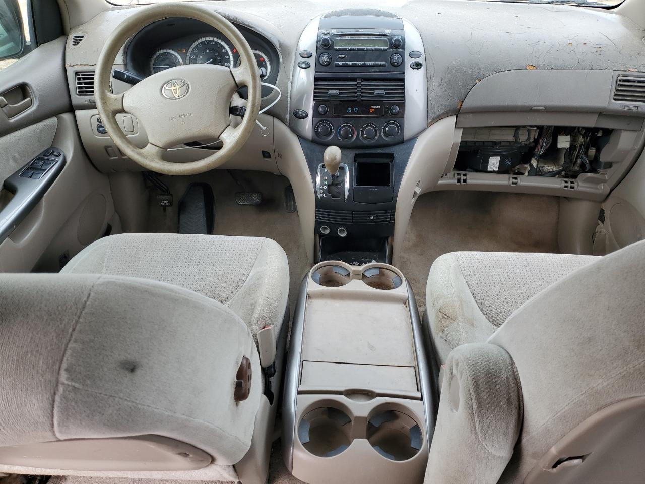 2008 TOYOTA SIENNA
