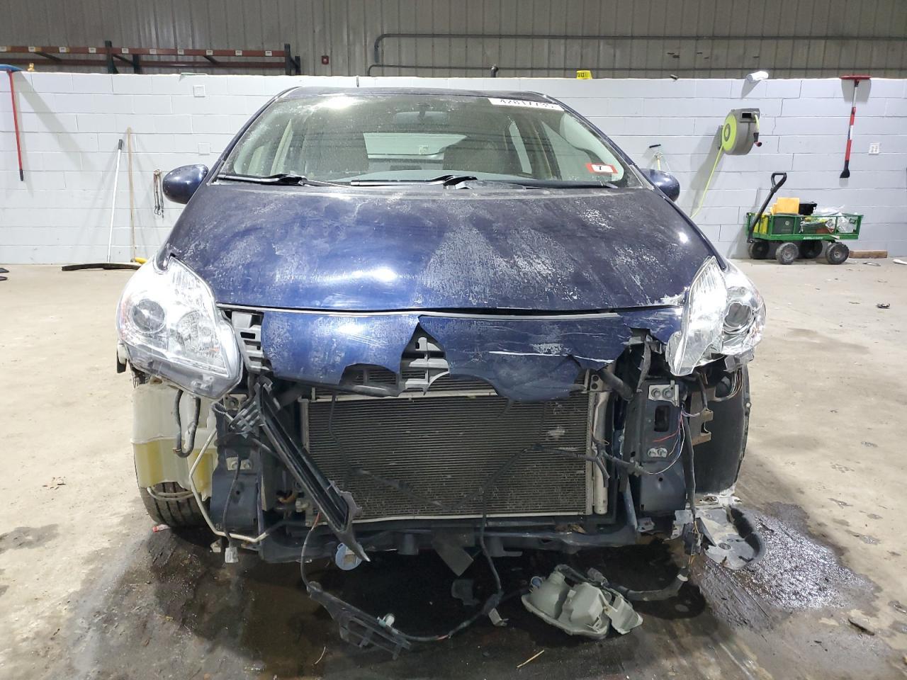 2014 TOYOTA PRIUS