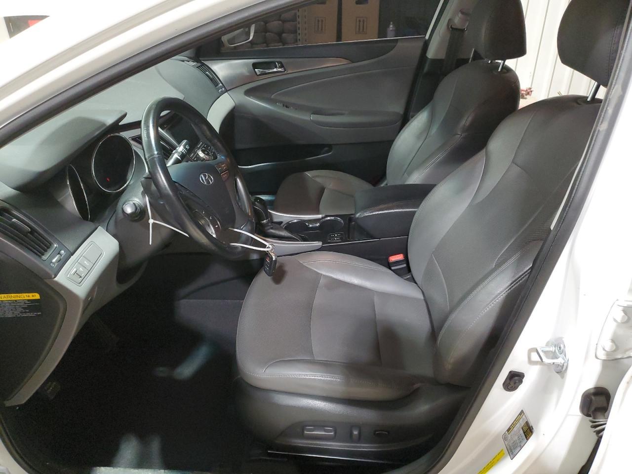 2013 HYUNDAI SONATA