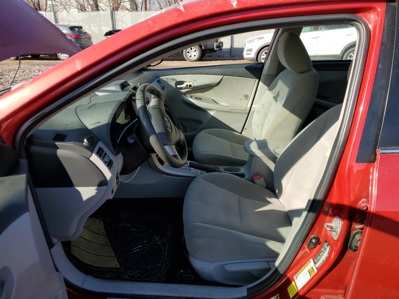 2013 TOYOTA COROLLA