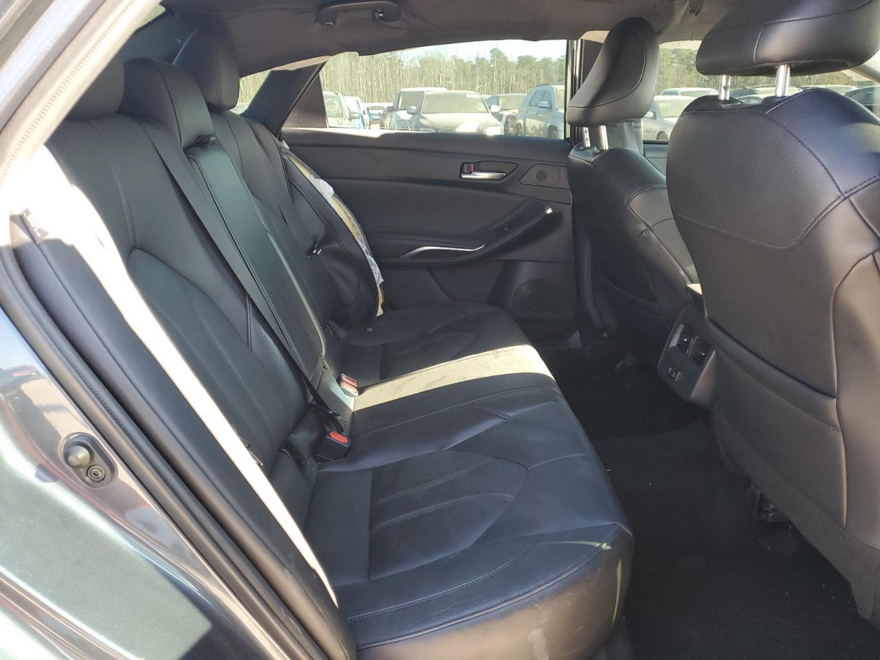 2022 TOYOTA Avalon