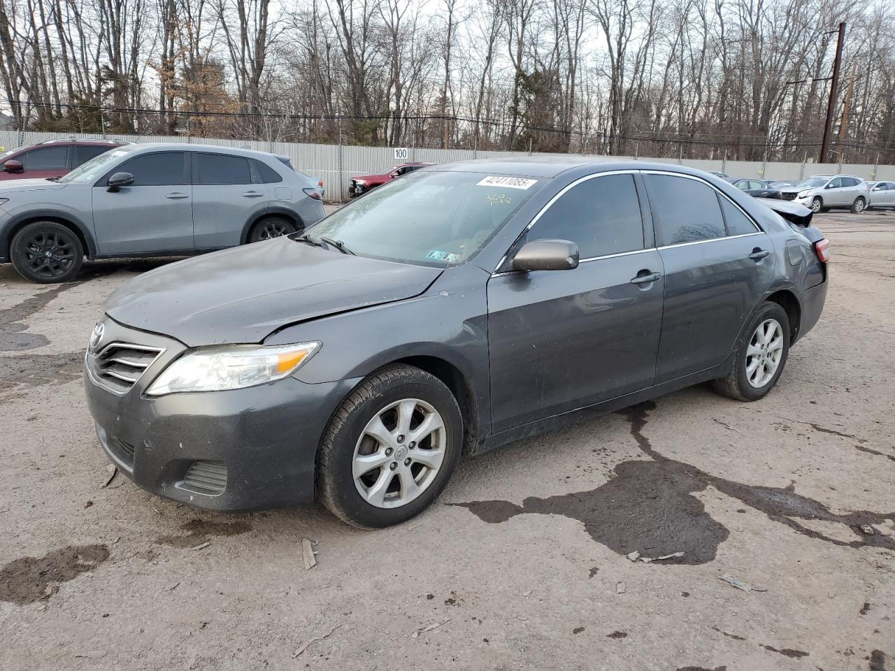 2011 TOYOTA CAMRY