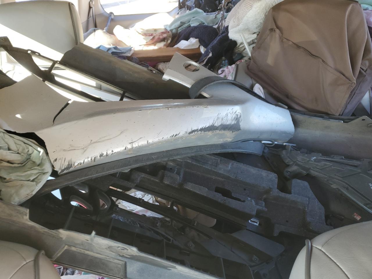 2011 NISSAN Quest