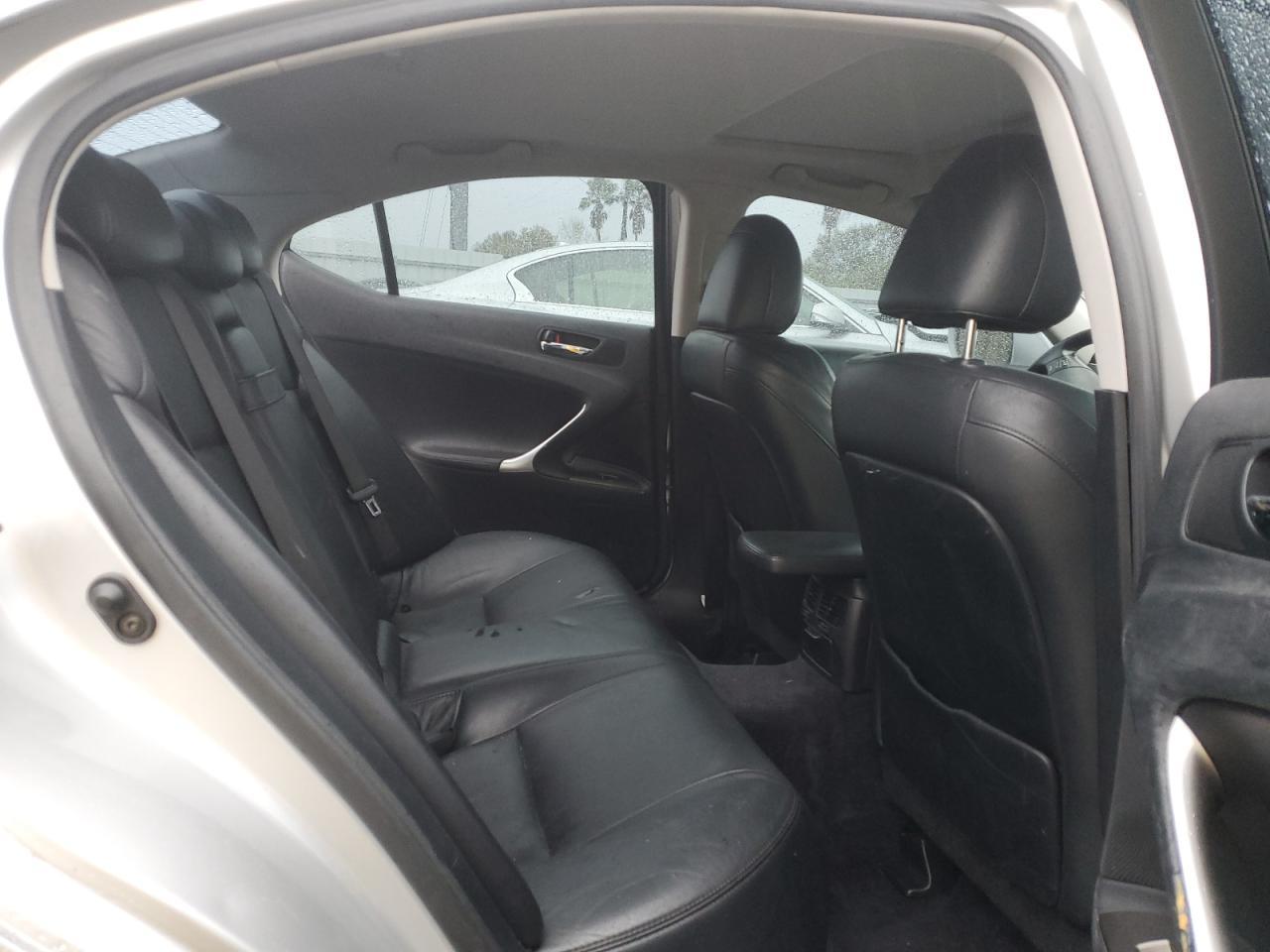 2006 LEXUS Is