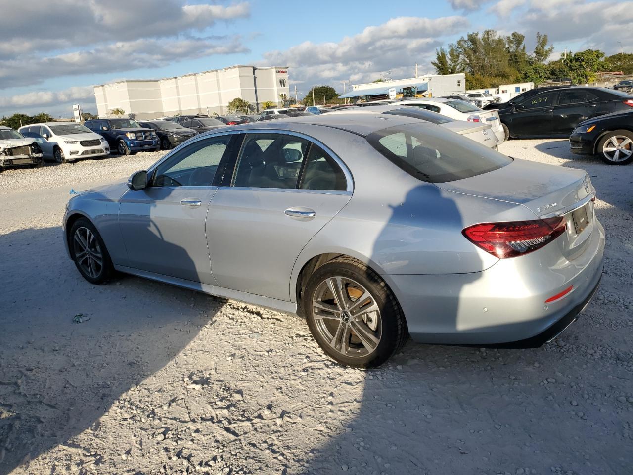 2021 MERCEDES-BENZ E-Class