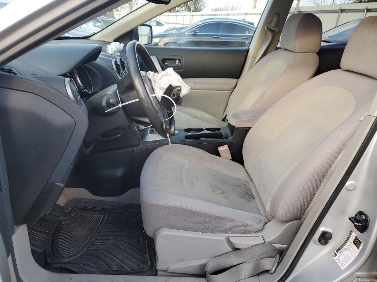 2010 NISSAN ROGUE