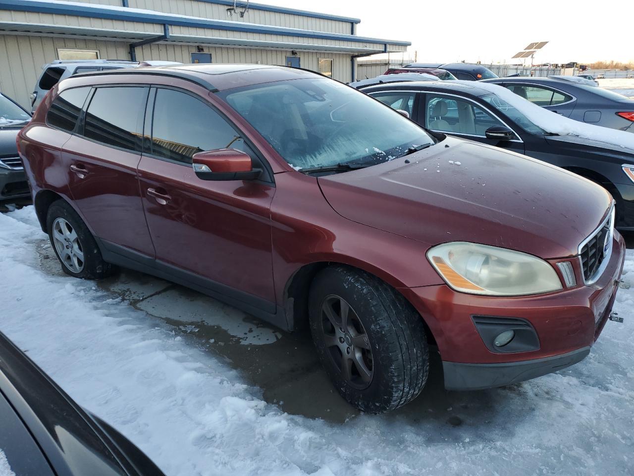 2010 VOLVO XC60