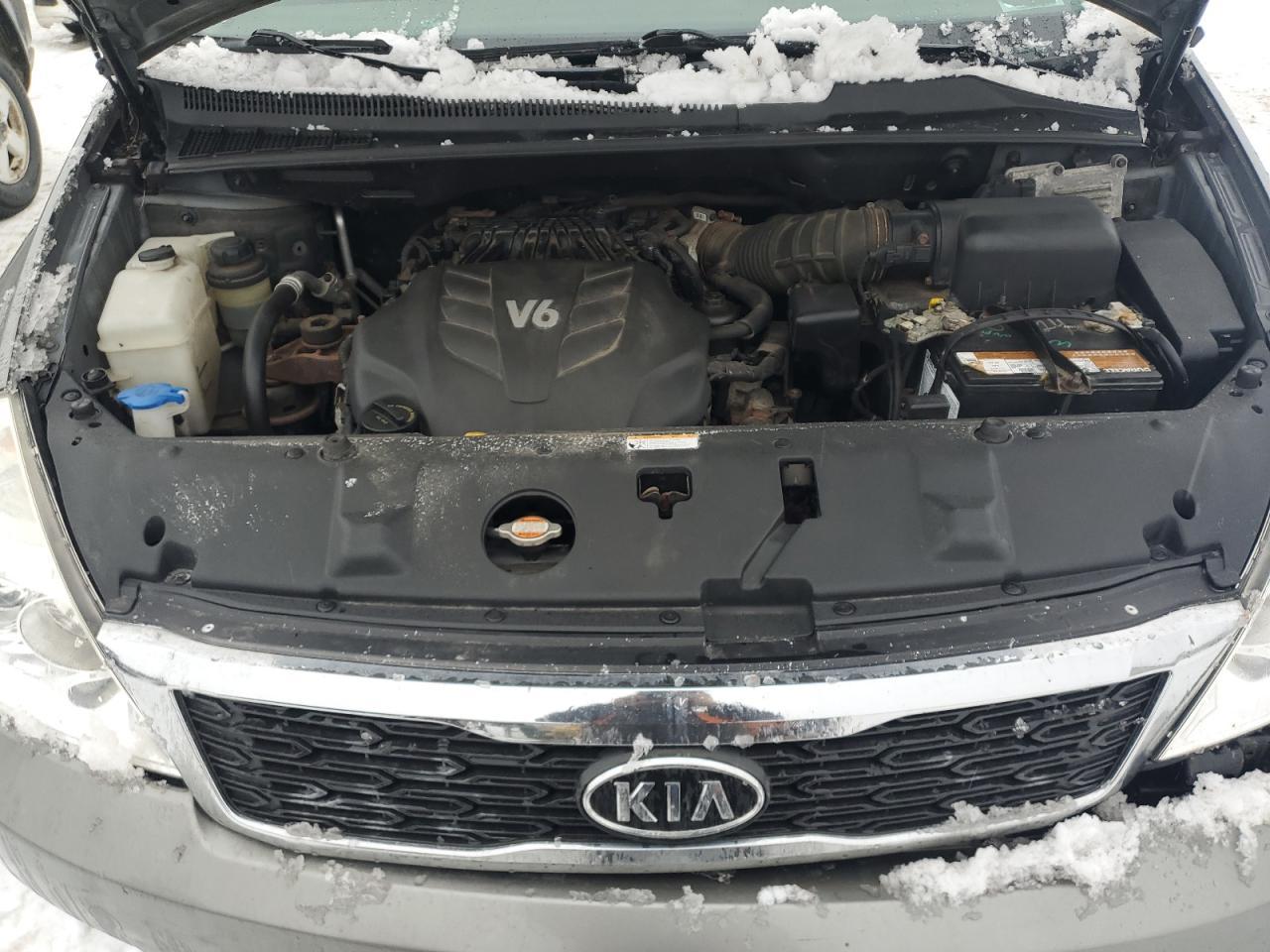 2012 KIA SEDONA