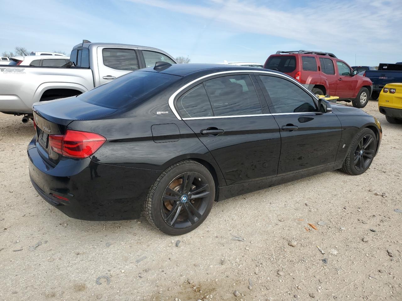 2018 BMW 3 SERIES