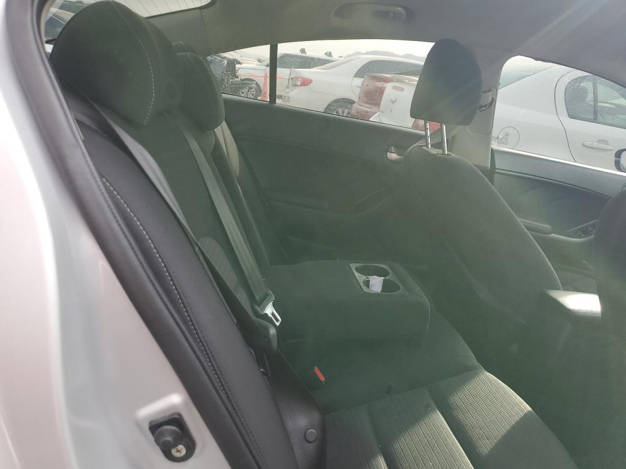 2017 KIA FORTE
