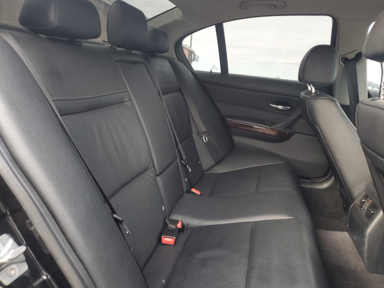 2011 BMW 3 SERIES