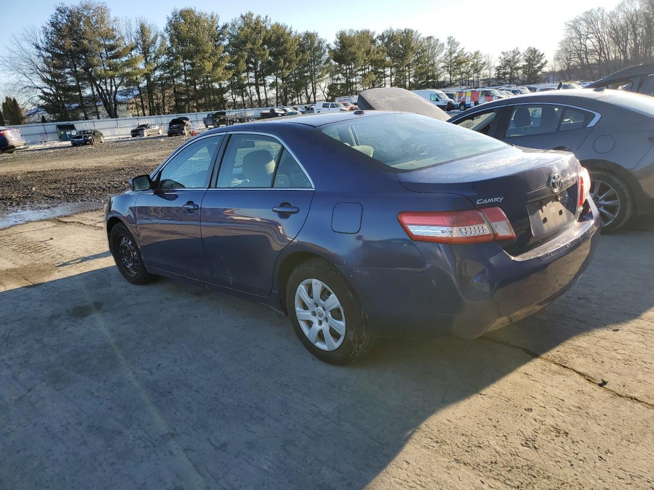 2010 TOYOTA CAMRY