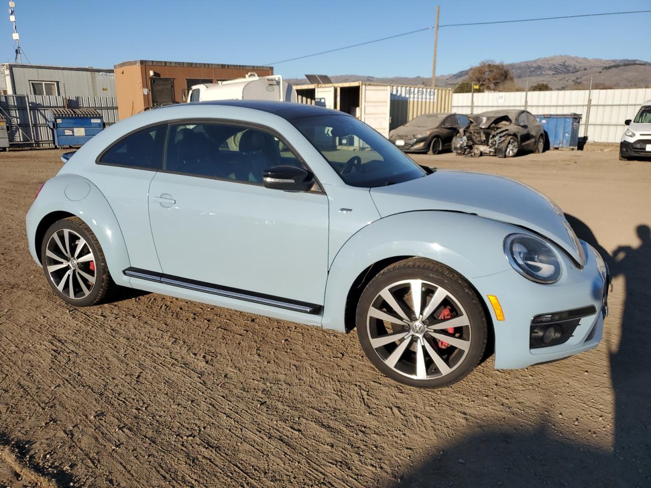2014 VOLKSWAGEN Beetle