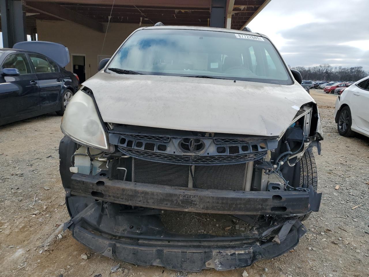 2008 TOYOTA SIENNA
