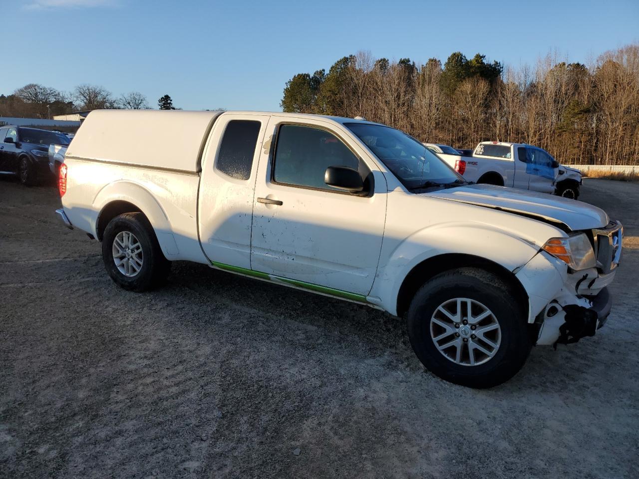 2017 NISSAN Frontier