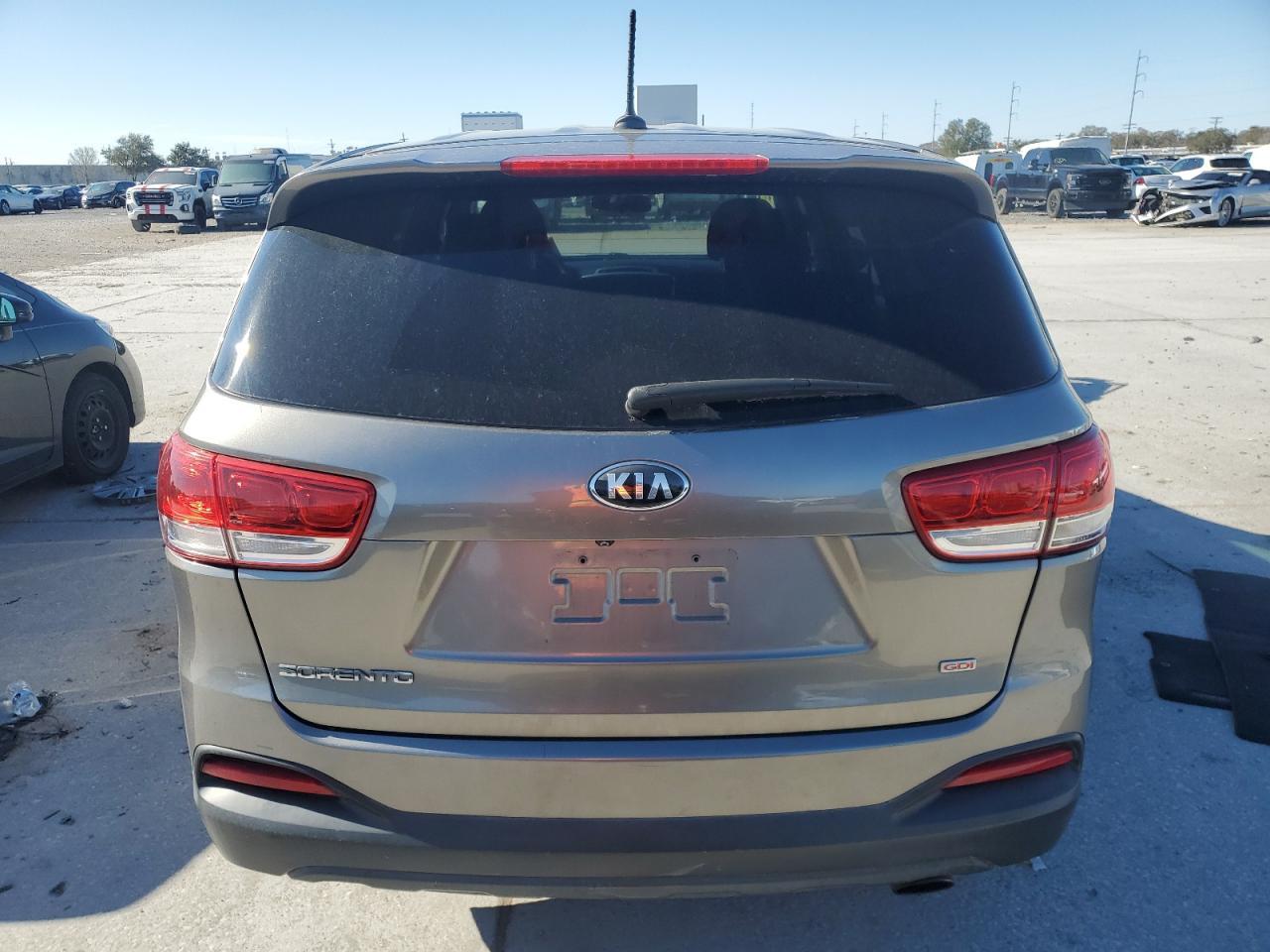 2018 KIA SORENTO