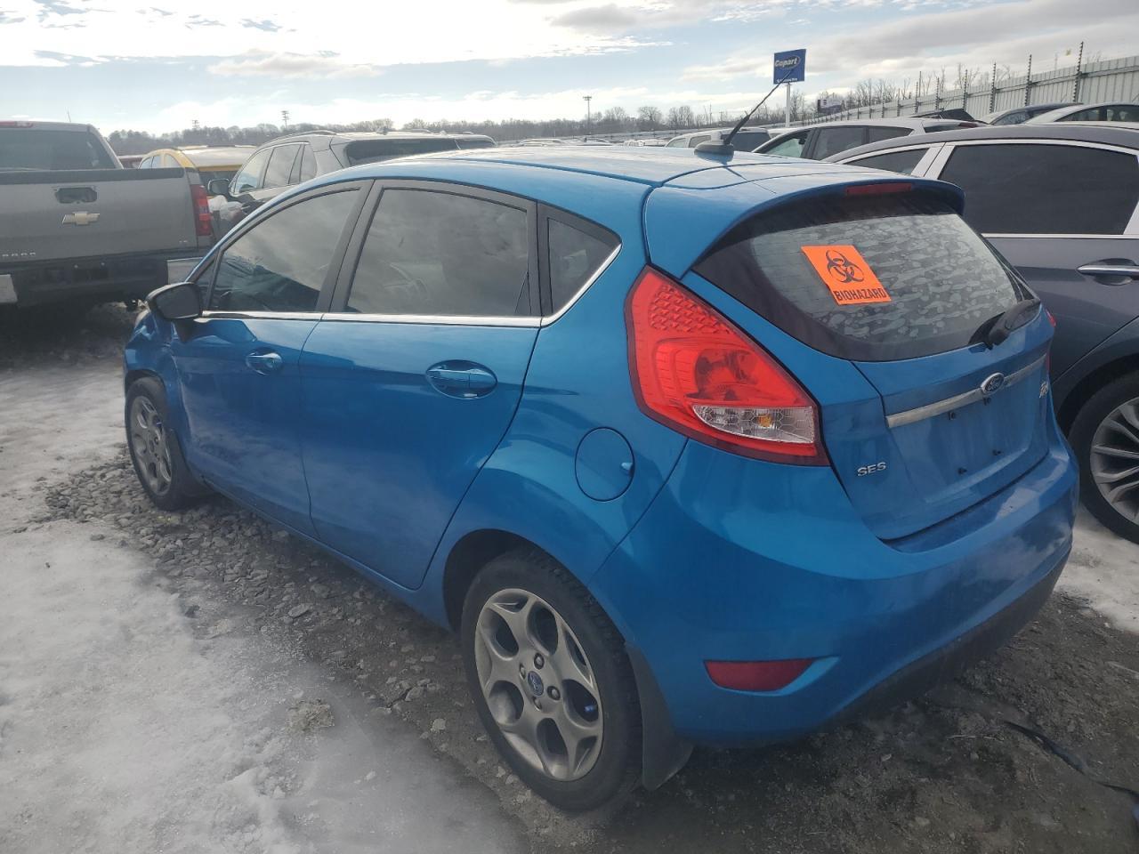 2012 FORD Fiesta
