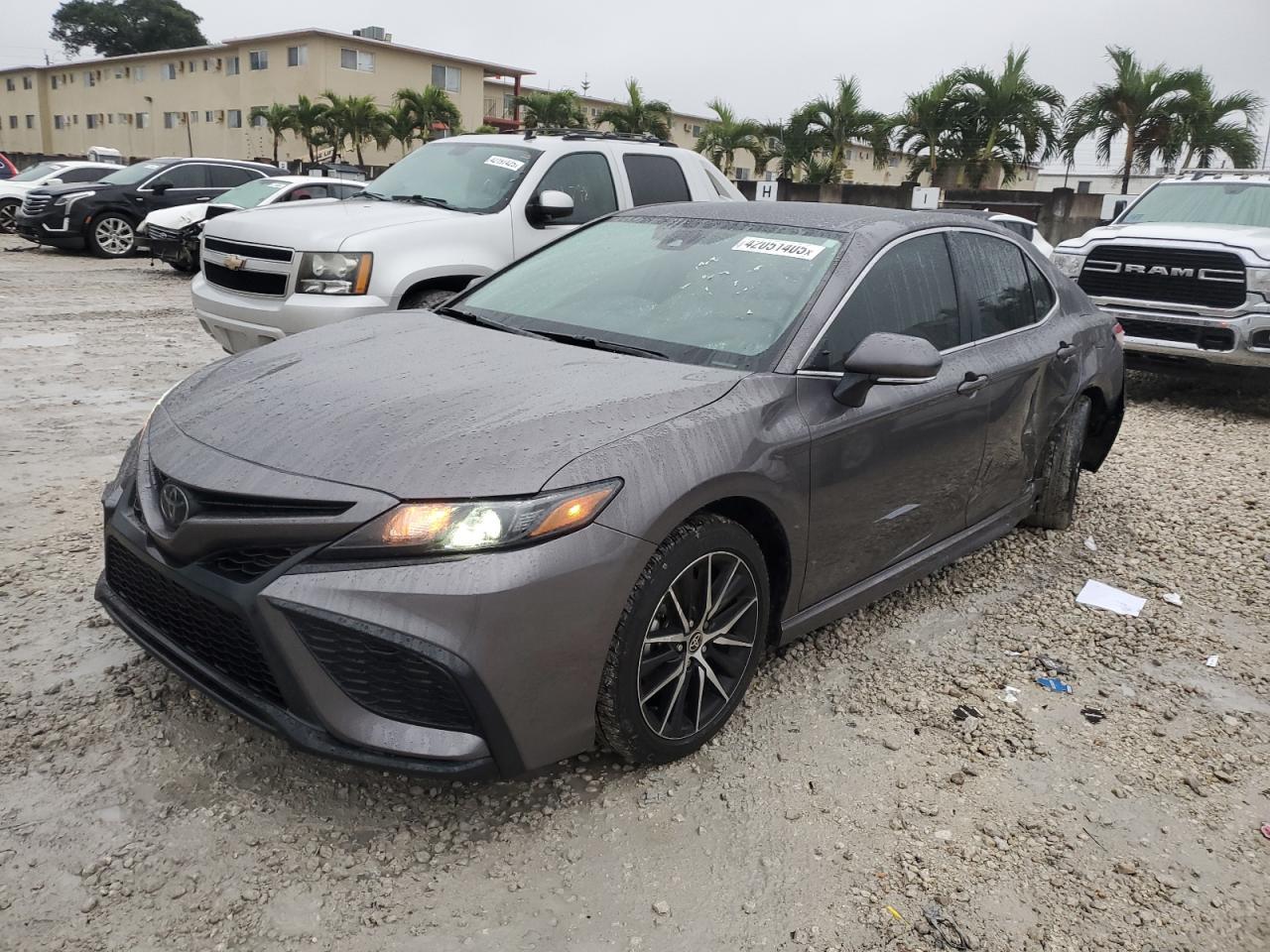 2023 TOYOTA CAMRY