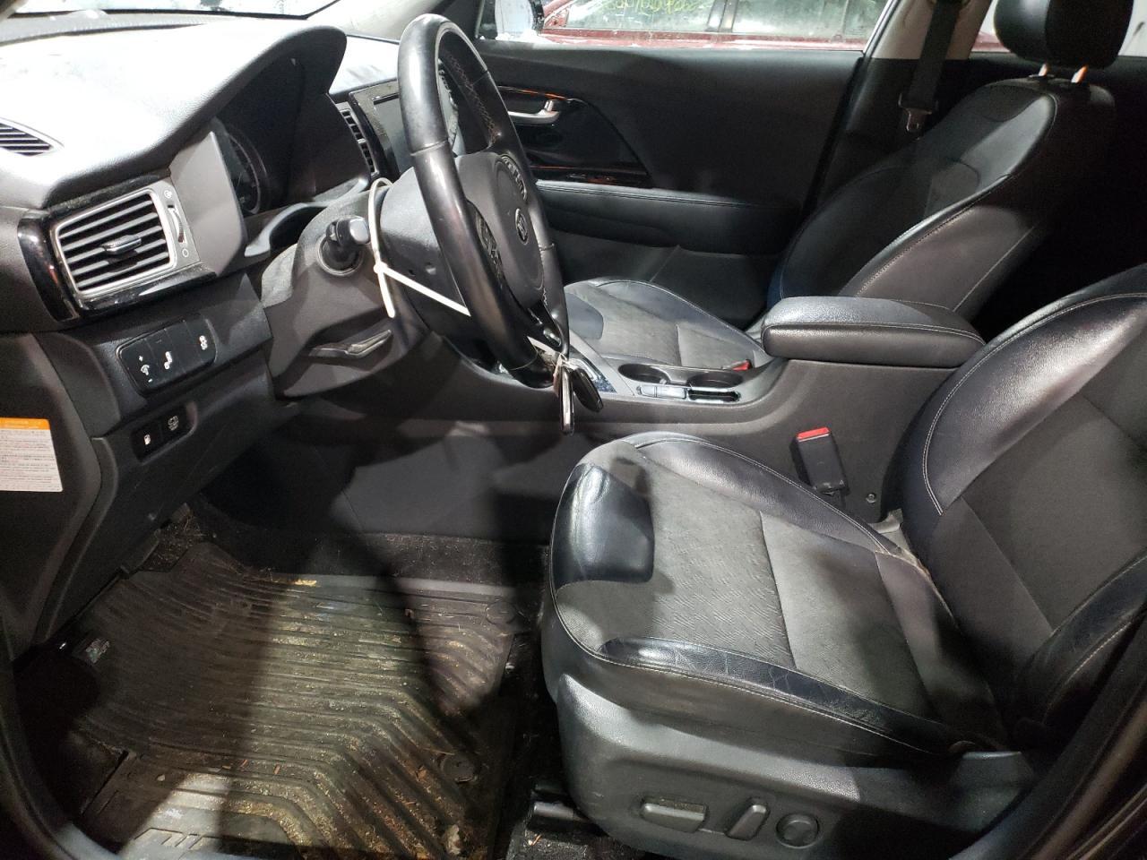 2017 KIA Niro