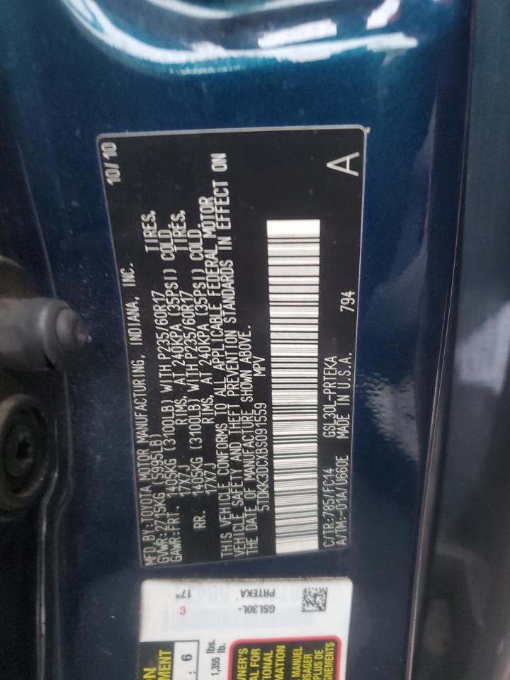 2011 TOYOTA SIENNA